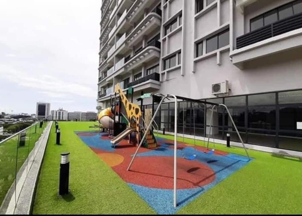4a Icon Apartment *